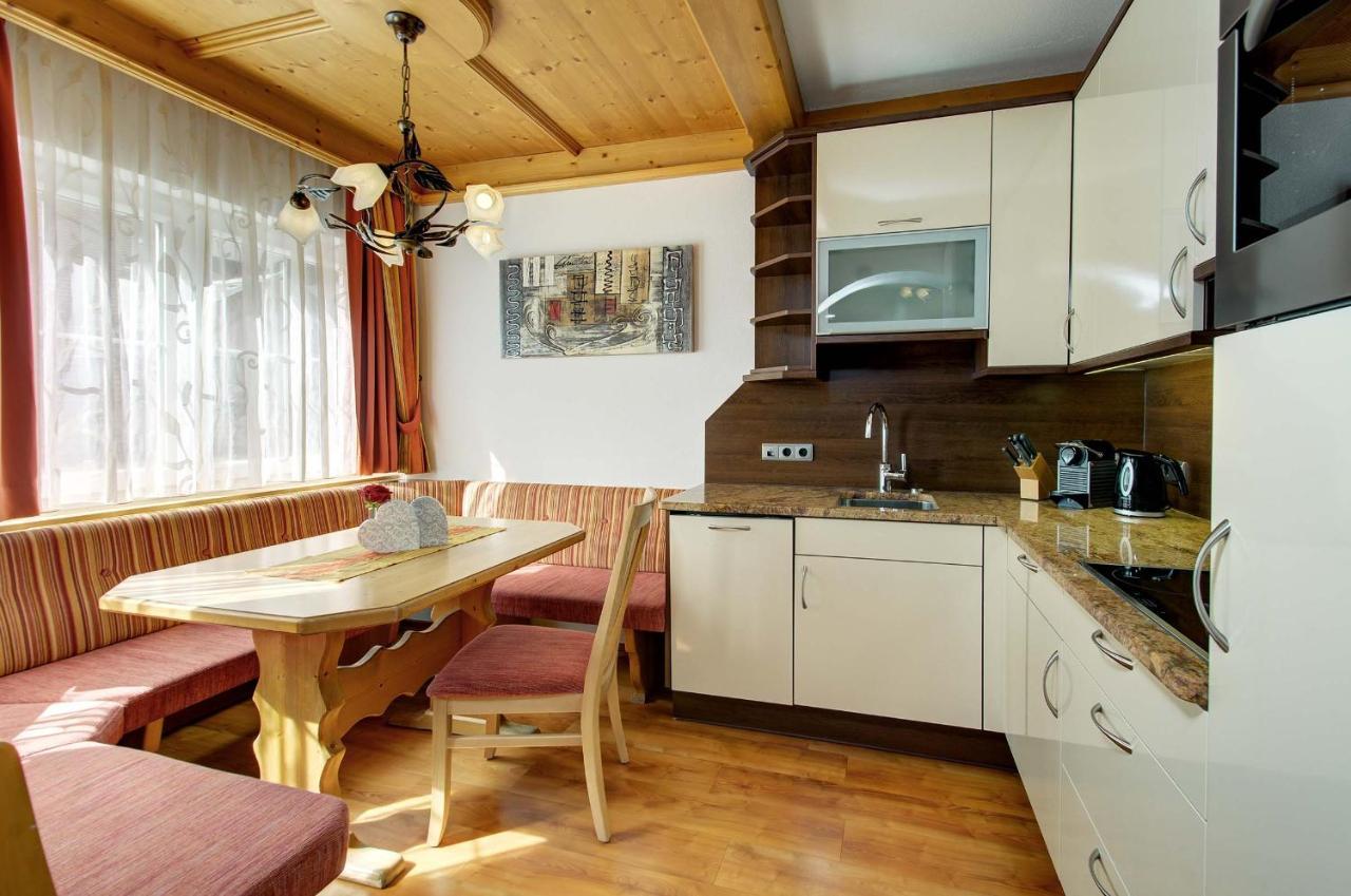 Alpinstyle Hotel Ischgl Exterior photo
